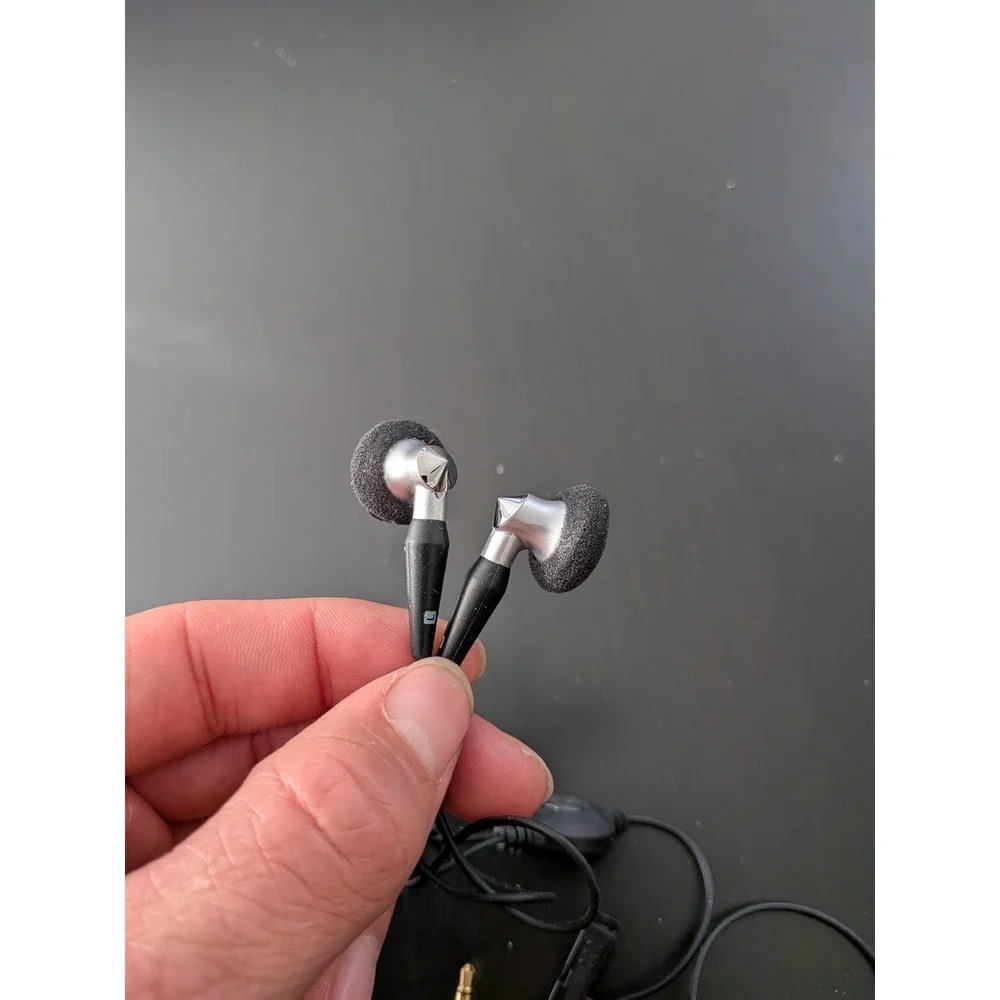 Blackberry Wired Stereo Headset 3.5 mm HDW-14322-001 Black